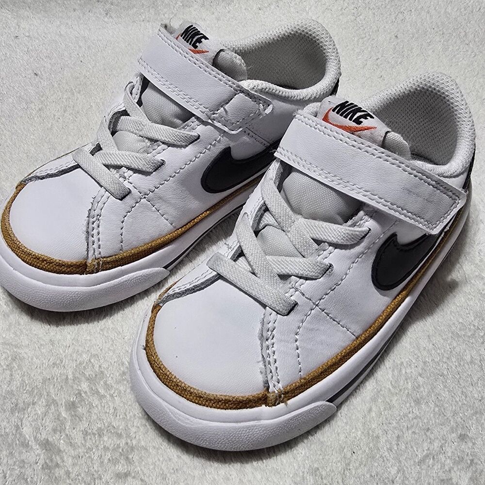 Nike Boys Court Legacy DA5382-102 White Black Brown Sneakers Sz 8C Toddler Shoes
